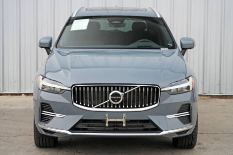 2022 Volvo XC60 Recharge T8 Inscription Expression