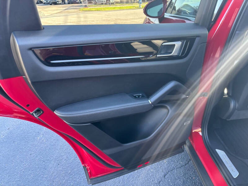 2021 Porsche Cayenne