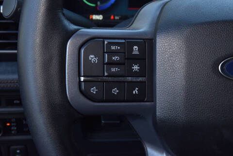 2023 Ford F-150 Lightning Lariat