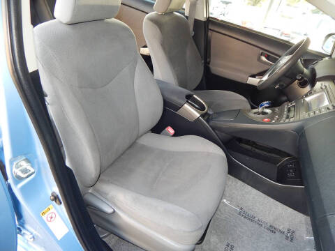 2013 Toyota Prius Plug-in Hybrid