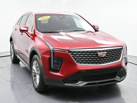 2025 Cadillac XT4 Premium Luxury