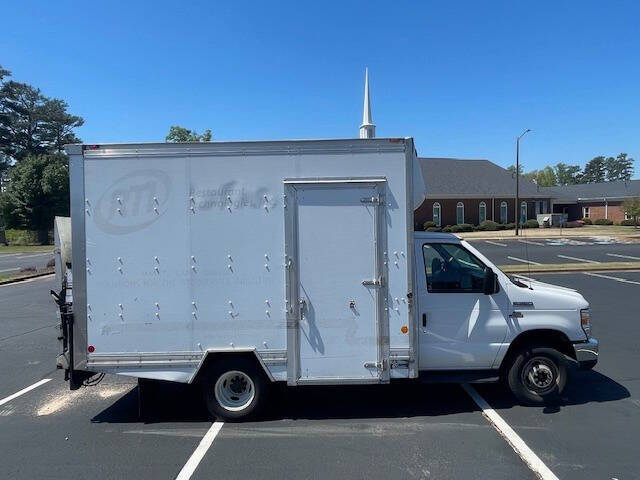 2016 Ford E-Series