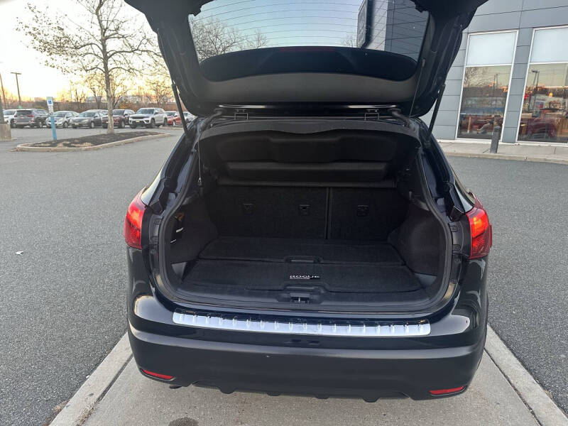 2018 Nissan Rogue Sport SV