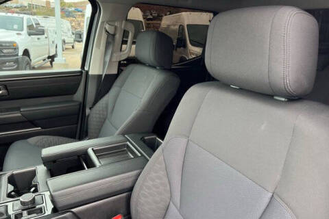 2022 Toyota Tundra SR5