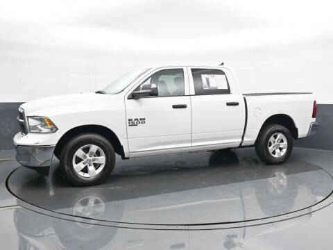 2023 RAM 1500 Classic SLT