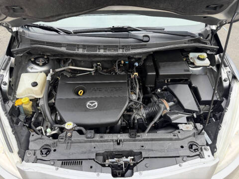 2014 Mazda MAZDA5 Sport