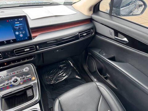 2022 Lincoln Nautilus Reserve