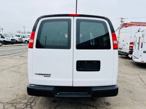 2016 Chevrolet Express 3500