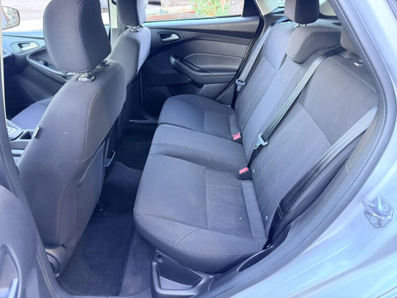 2017 Ford Focus SE