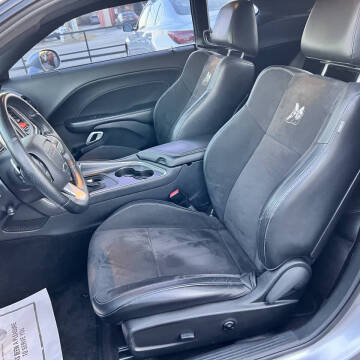 2016 Dodge Challenger R/T Scat Pack