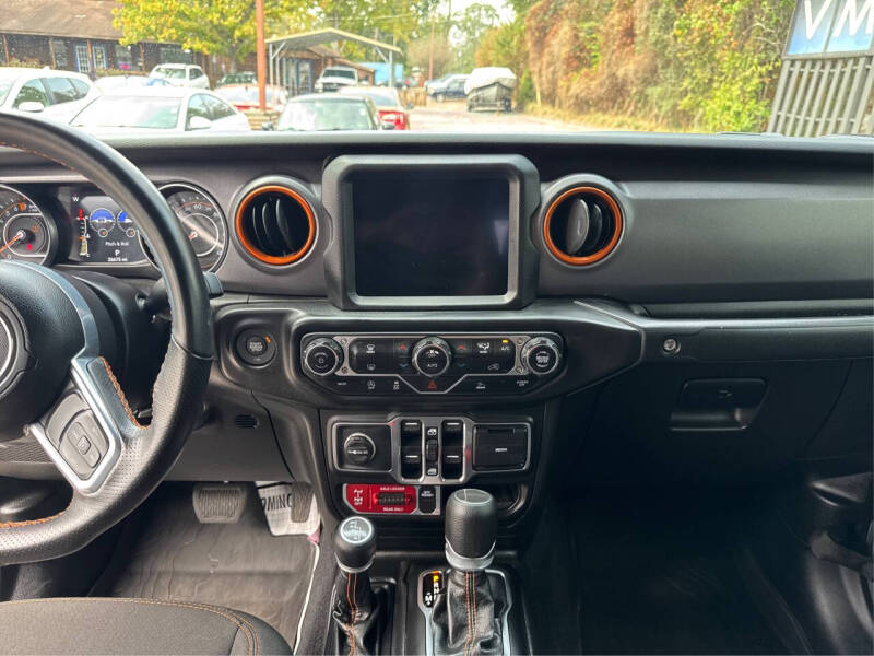 2023 Jeep Gladiator Mojave