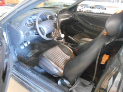 2003 Ford Mustang Mach 1 Premium