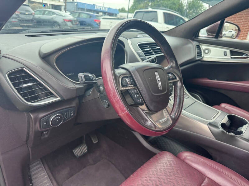 2019 Lincoln Nautilus Black Label
