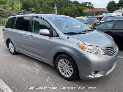 2012 Toyota Sienna for sale at Vans Vans Vans INC in Blauvelt NY