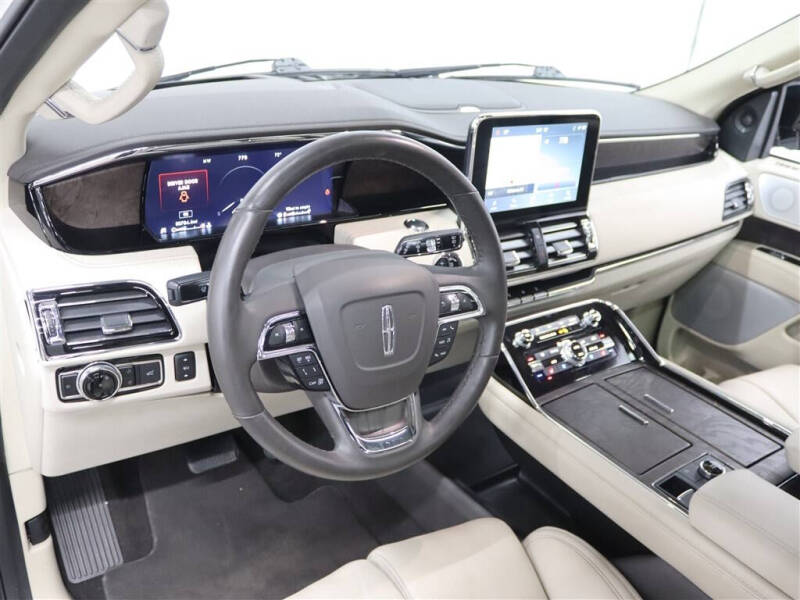 2021 Lincoln Navigator L Reserve