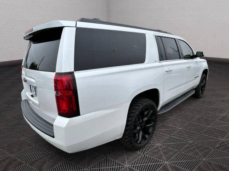 2019 Chevrolet Suburban LT