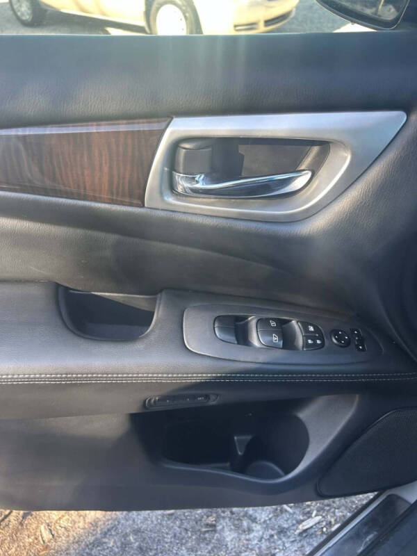 2015 Nissan Pathfinder