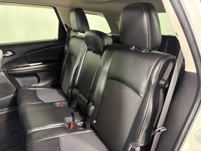 2016 Dodge Journey Crossroad