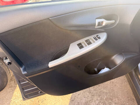 2011 Toyota Corolla S