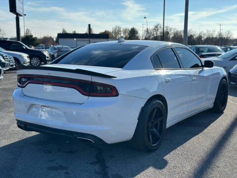 2015 Dodge Charger SXT