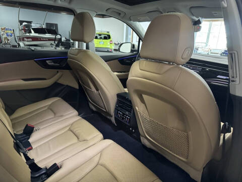 2024 Audi Q7 quattro Prestige 55 TFSI