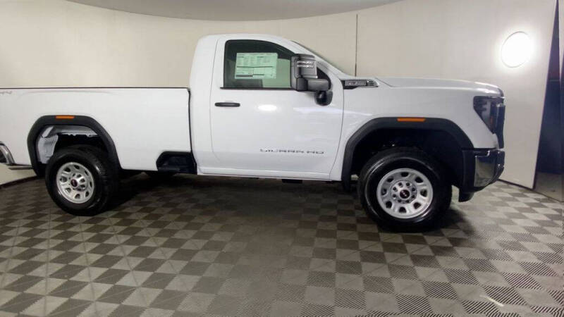 2025 GMC Sierra 2500HD Pro