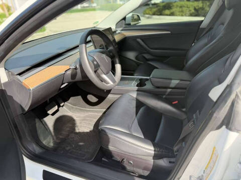 2021 Tesla Model 3 Standard Range Plus