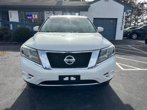 2013 Nissan Pathfinder SV