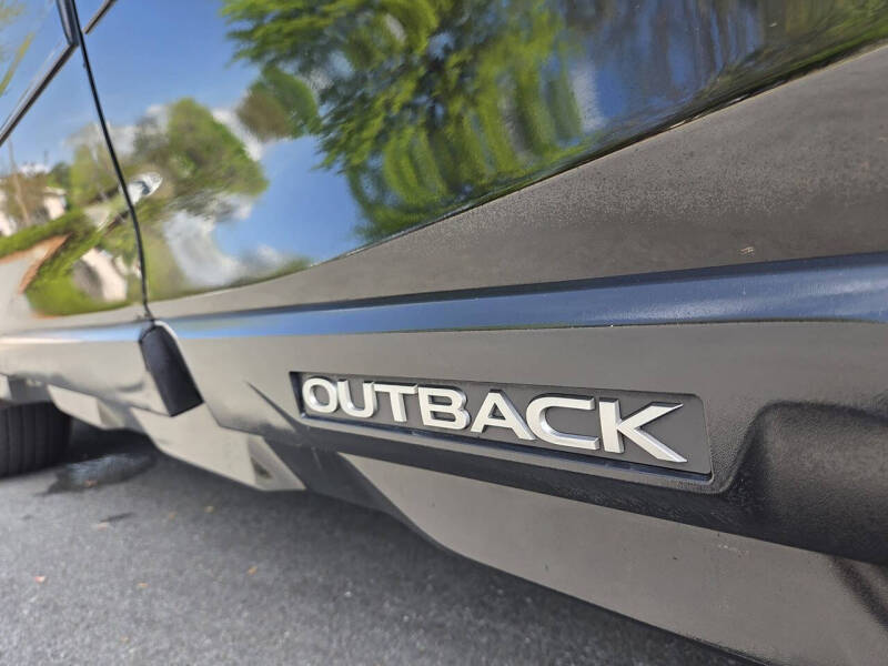 2022 Subaru Outback Premium