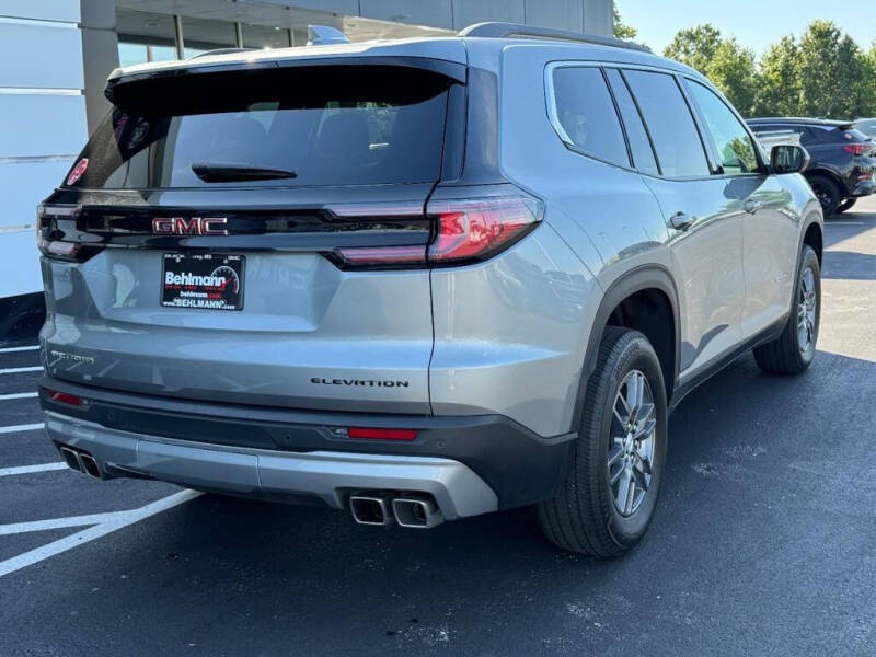 2025 GMC Acadia Elevation