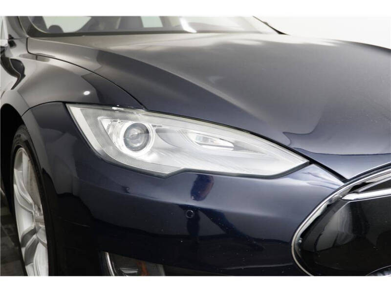 2013 Tesla Model S