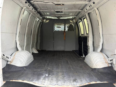 2017 Chevrolet Express 2500