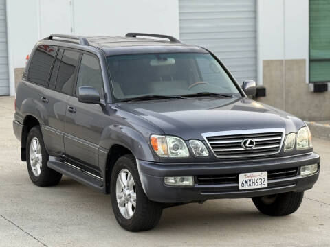 2004 Lexus LX 470