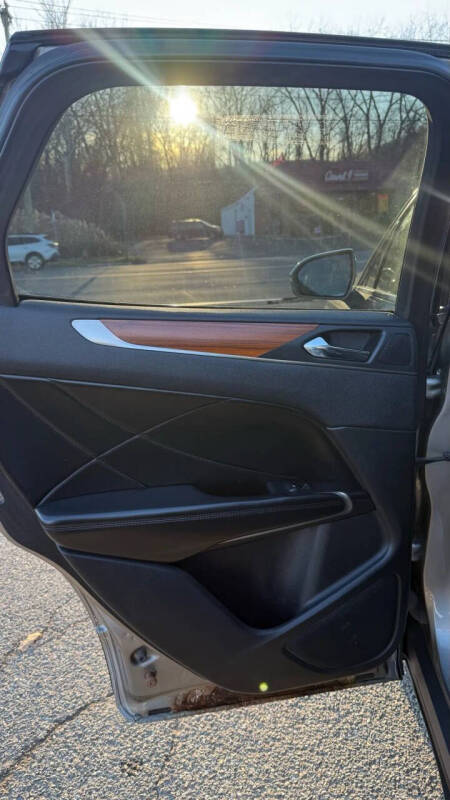 2017 Lincoln MKC Reserve