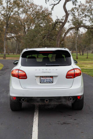 2013 Porsche Cayenne S