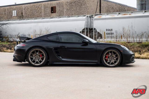 2017 Porsche 718 Cayman