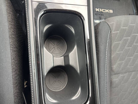 2024 Nissan Kicks SV