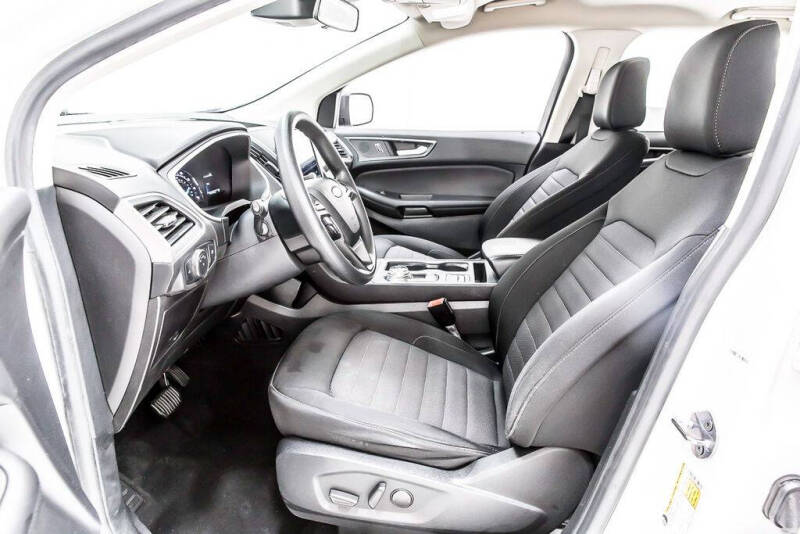 2021 Ford Edge SE