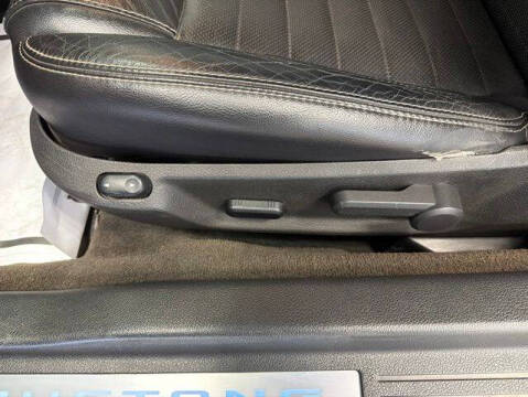 2013 Ford Mustang V6 Premium