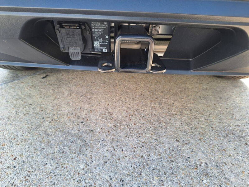 2025 Volkswagen Atlas SE