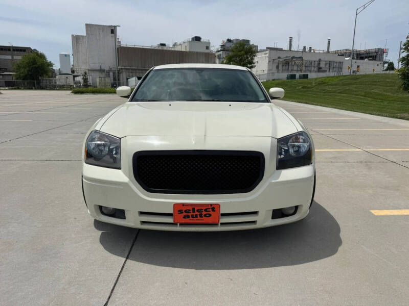2005 Dodge Magnum RT