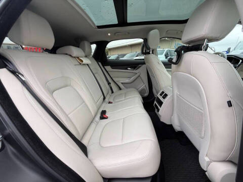 2022 Jaguar F-PACE P250 S