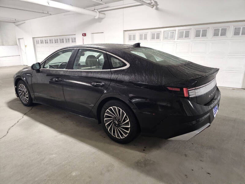 2025 Hyundai Sonata Hybrid SEL