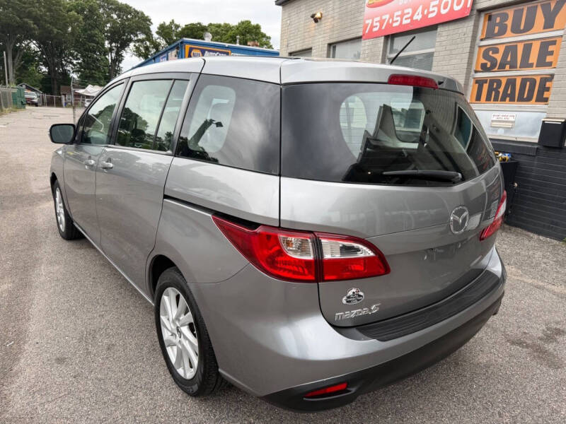 2015 Mazda MAZDA5 Sport