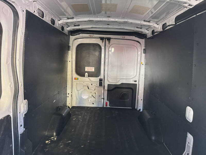 2019 Ford Transit Van Base photo 19