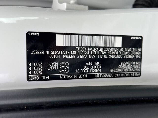 2022 Volvo XC60 B5 Inscription