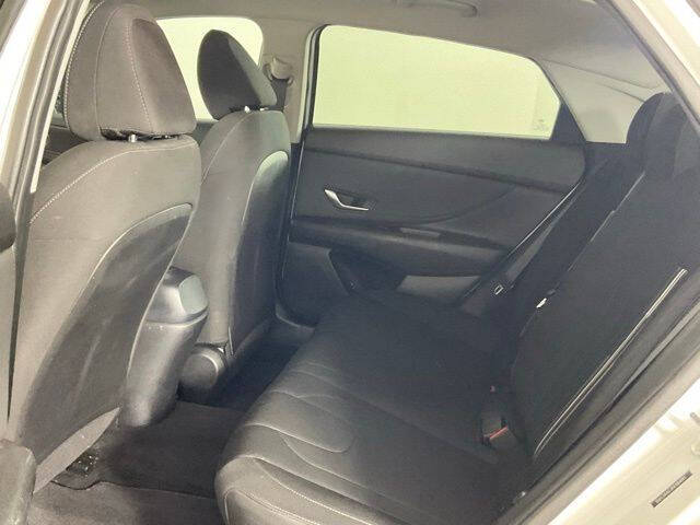 2022 Hyundai Elantra