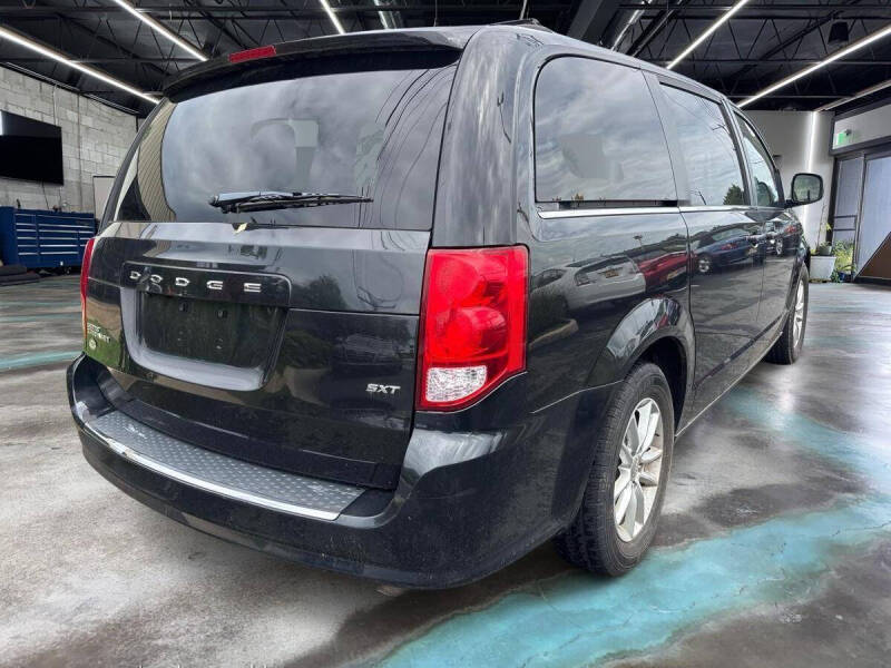 2020 Dodge Grand Caravan SXT