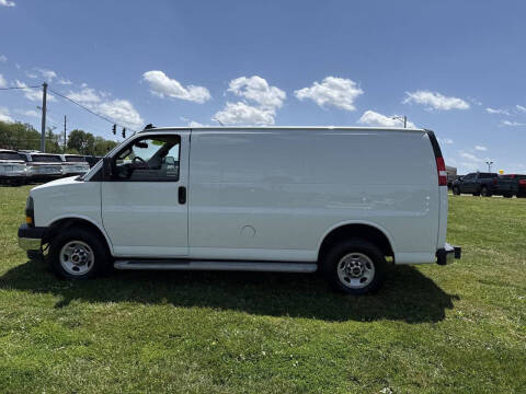 2024 GMC Savana 2500