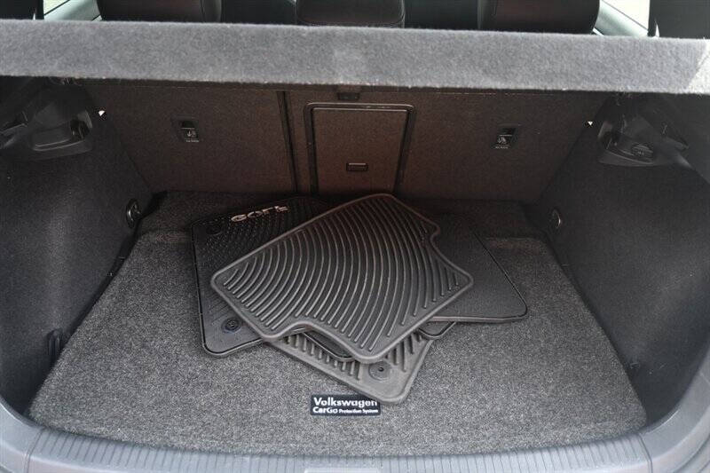 2019 Volkswagen Golf R 4Motion